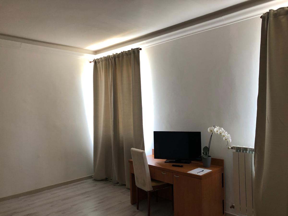 Aquam Albergo Акуи Терме Екстериор снимка
