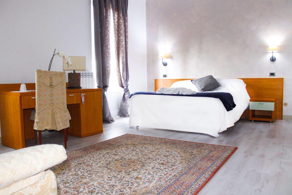 Aquam Albergo Акуи Терме Екстериор снимка