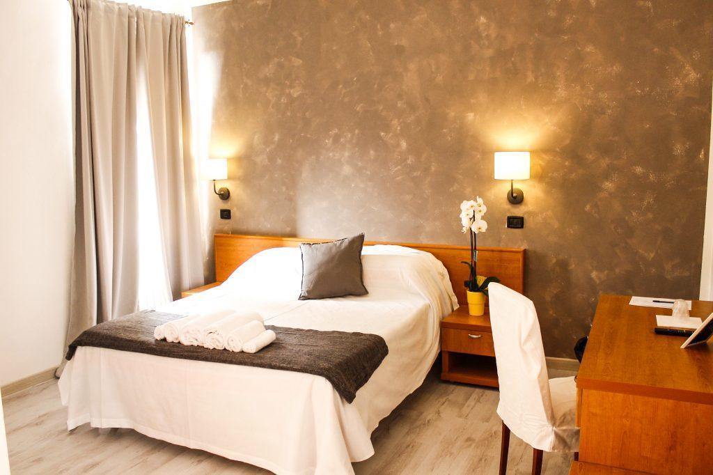 Aquam Albergo Акуи Терме Екстериор снимка